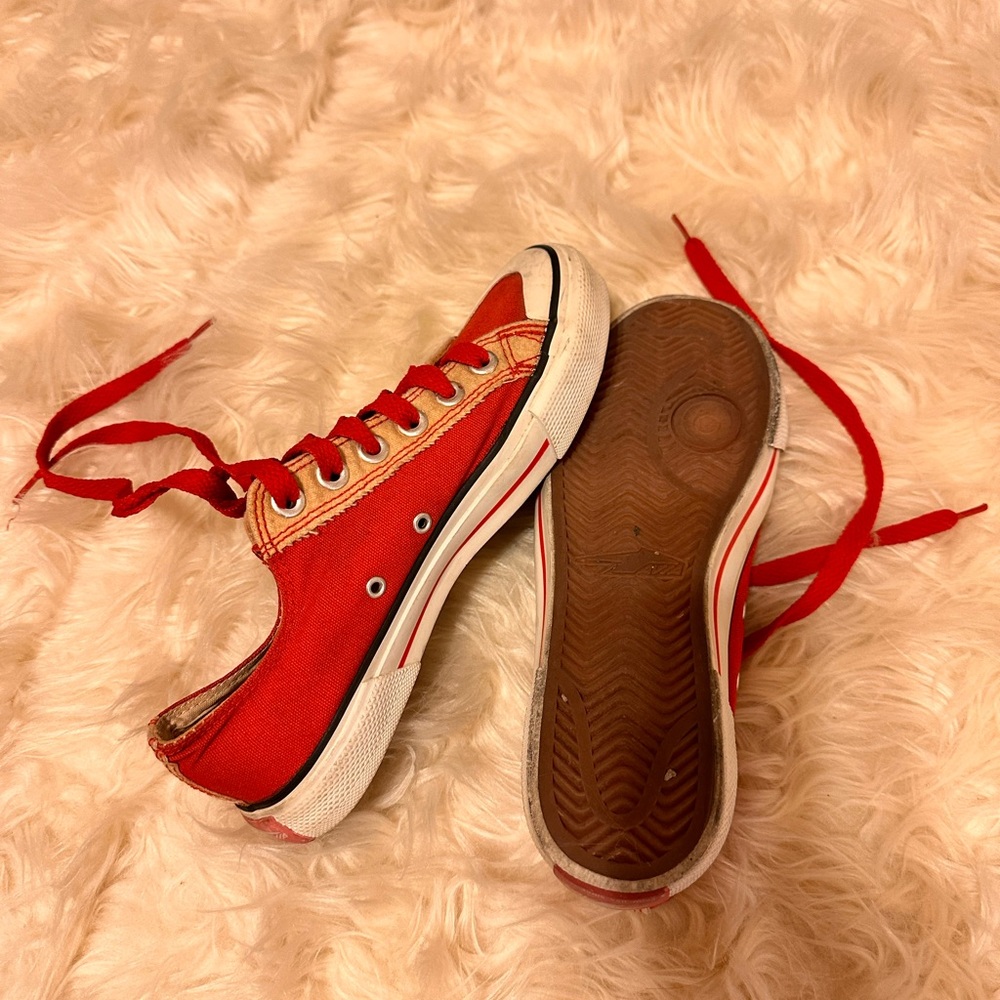 Avia Red Canvas Sneakers